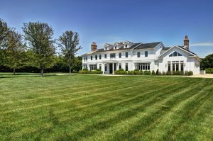 home builders in the hamptons